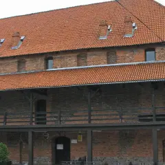 Zamek w Nowem: historia, atrakcje i tajemnice krzyżackiej budowli