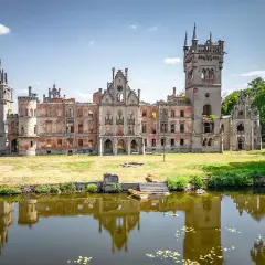Remont pałacu w Kopicach: aktualne postępy i wsparcie finansowe