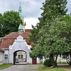 Nowy zamek w Płotach - historia, tajemnice i co warto zobaczyć