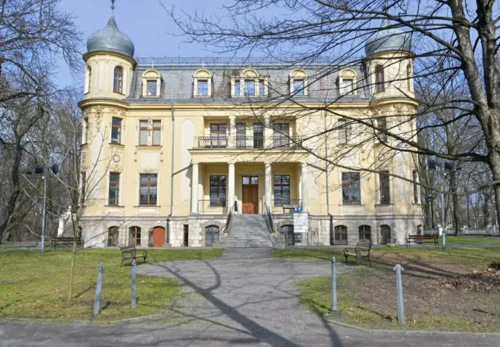 Pałac Schoena Muzeum w Sosnowcu: Unikalne zbiory i fascynująca historia
