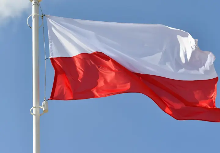 Jak wygląda flaga Polski? Kolory, proporcje i ich znaczenie