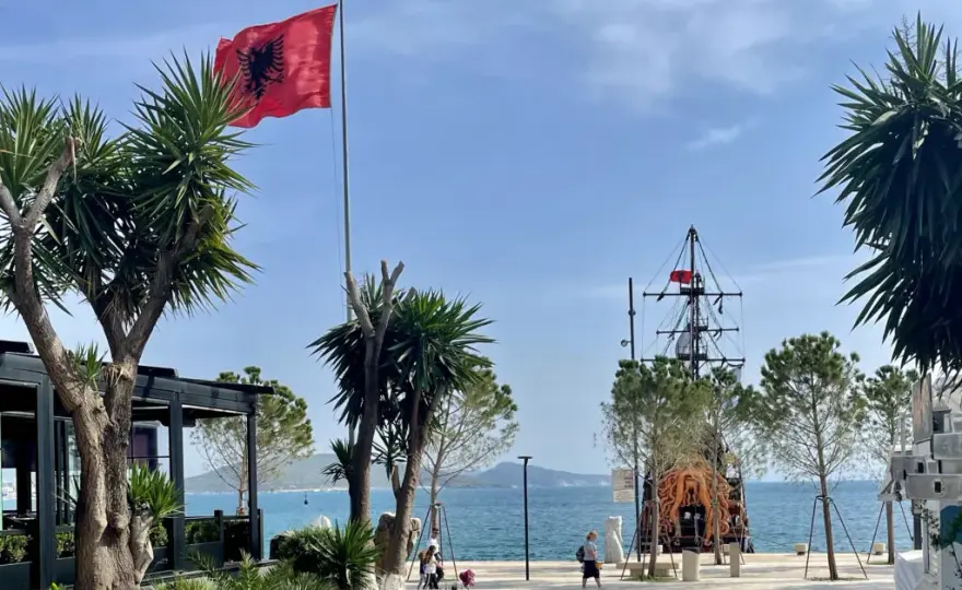 Albania wakacje czy jest bezpiecznie? Odkryj zagrożenia i porady