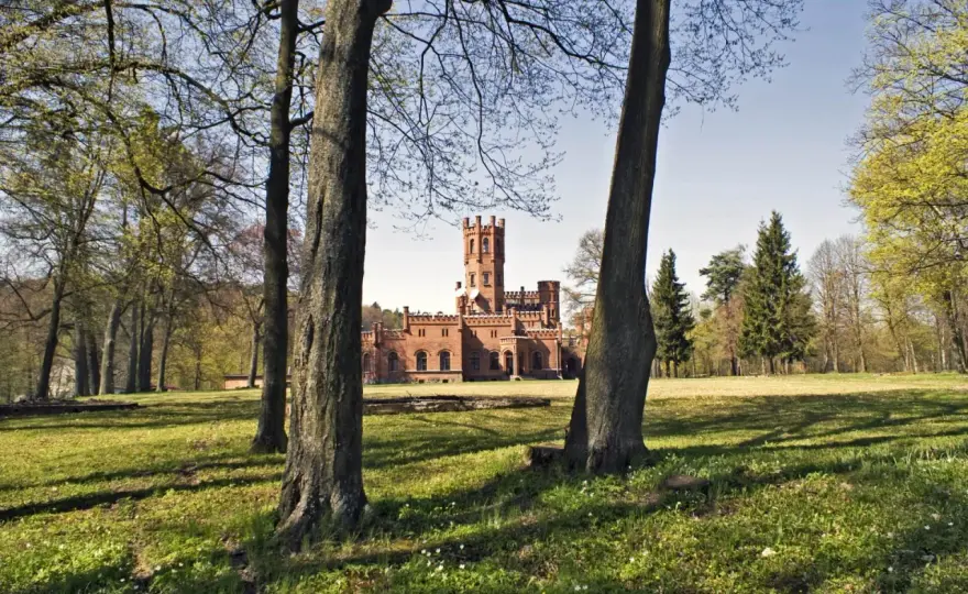 Pałac w Sorkwitach - historia, architektura i tajemnice tego miejsca