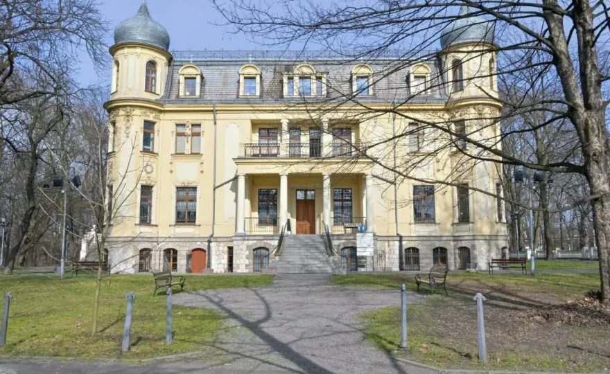 Pałac Schoena Muzeum w Sosnowcu: Unikalne zbiory i fascynująca historia